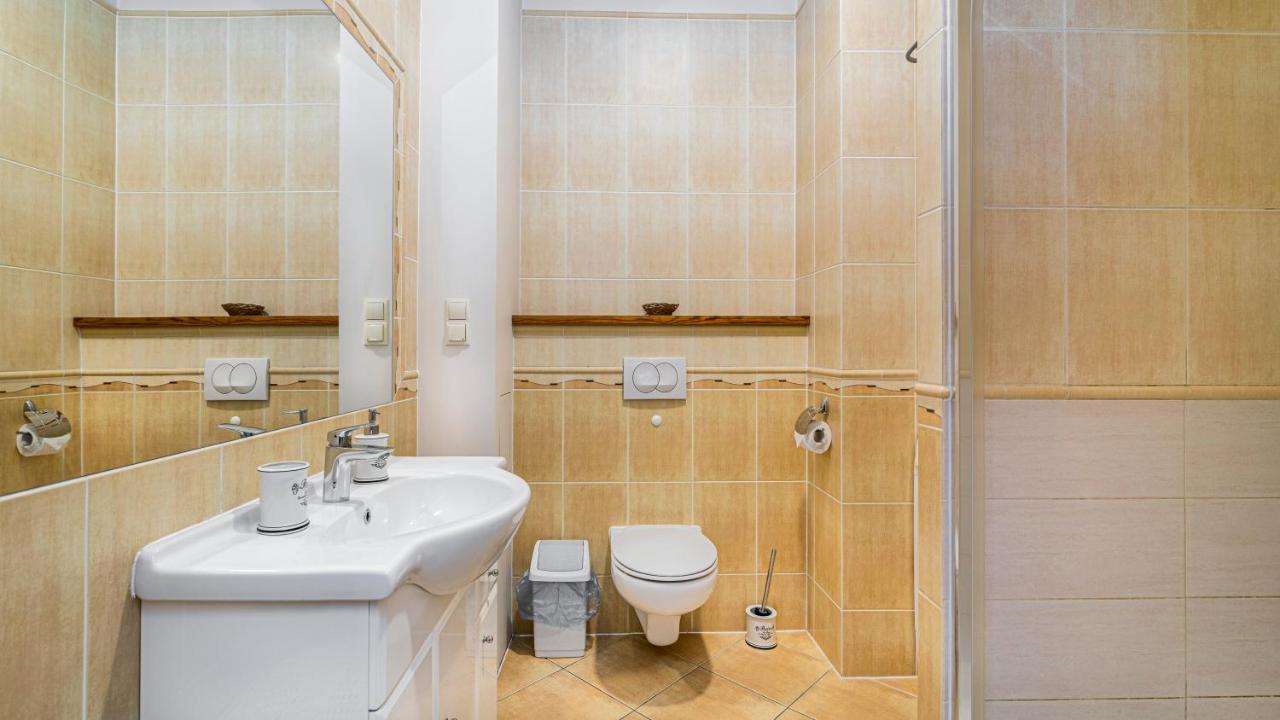 Maya'S Flats & Resorts - Old Town Dluga 72 Maisonette Γκντανσκ Εξωτερικό φωτογραφία